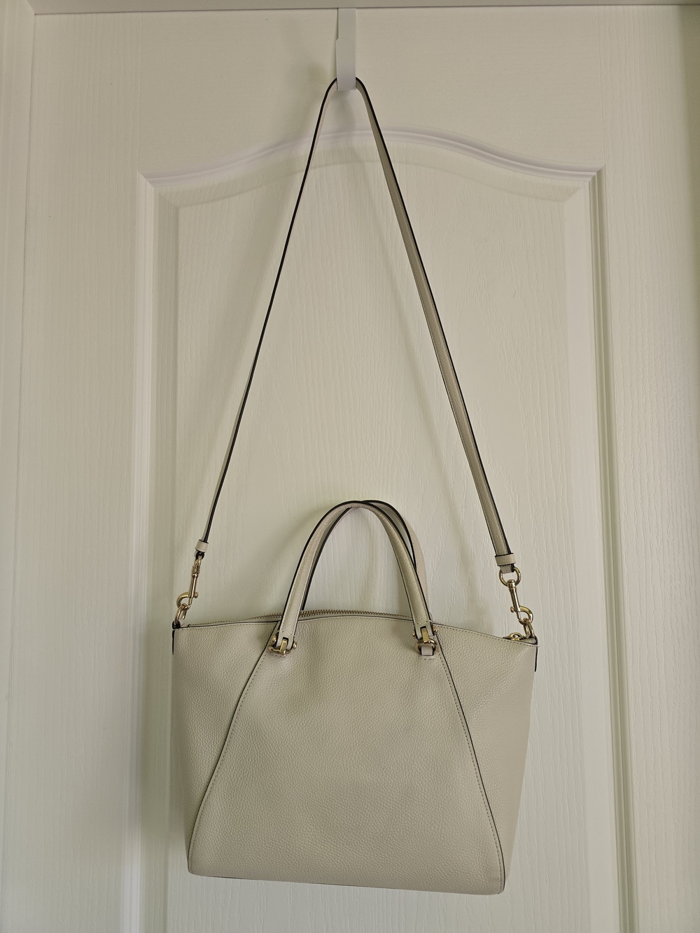 EUC Coach Prairie Satchel In Polished Pebble Leather - Chalk White, Style 58874 - Picture 6 of 16